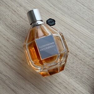 Viktor & Rolf Flowerbomb Eau de Parfum - 3.4 oz